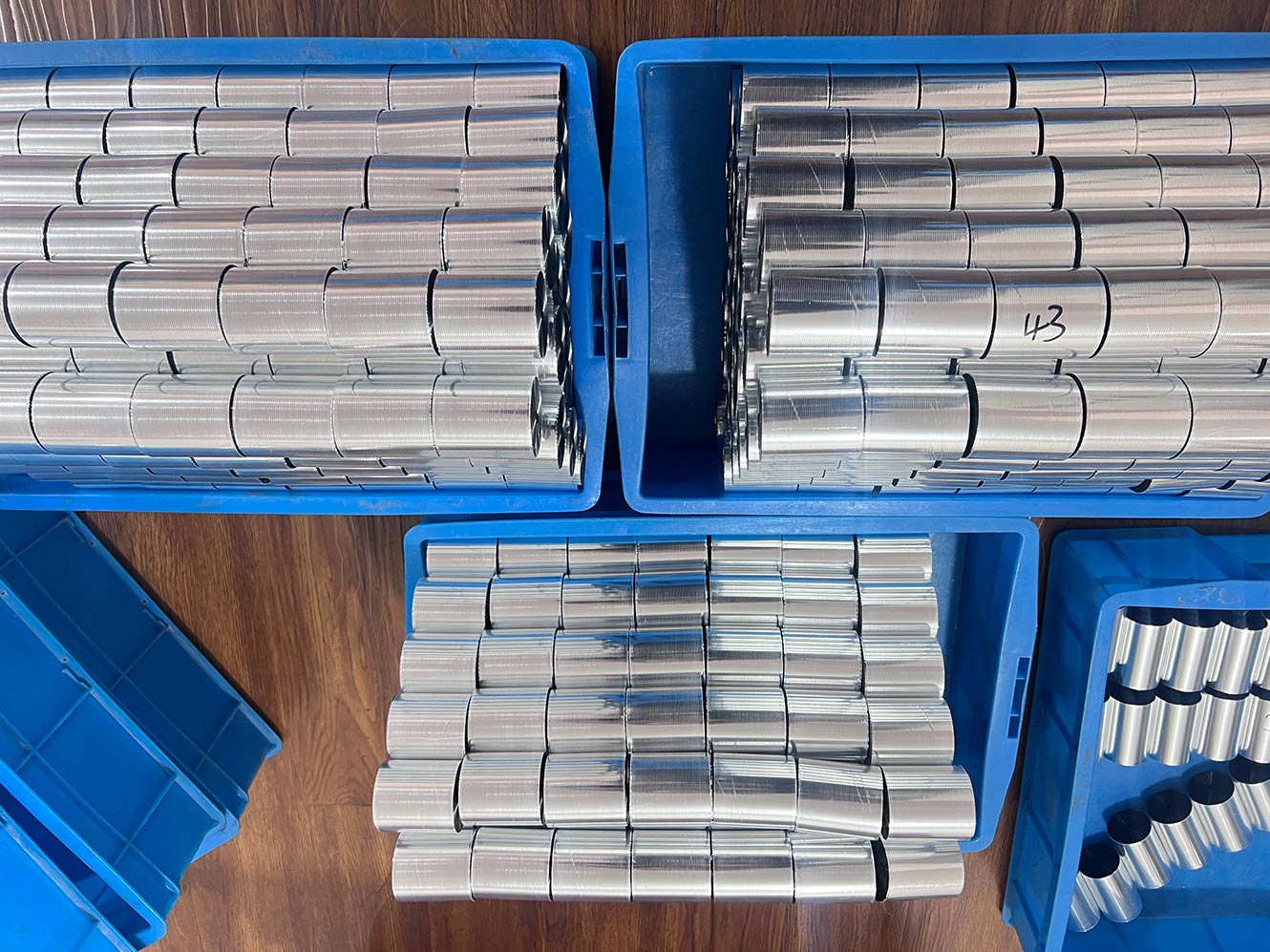 Filme de polipropileno metalizado: por que esse dielétrico fino é a alma do desempenho dos capacitores shunt autocuráveis?