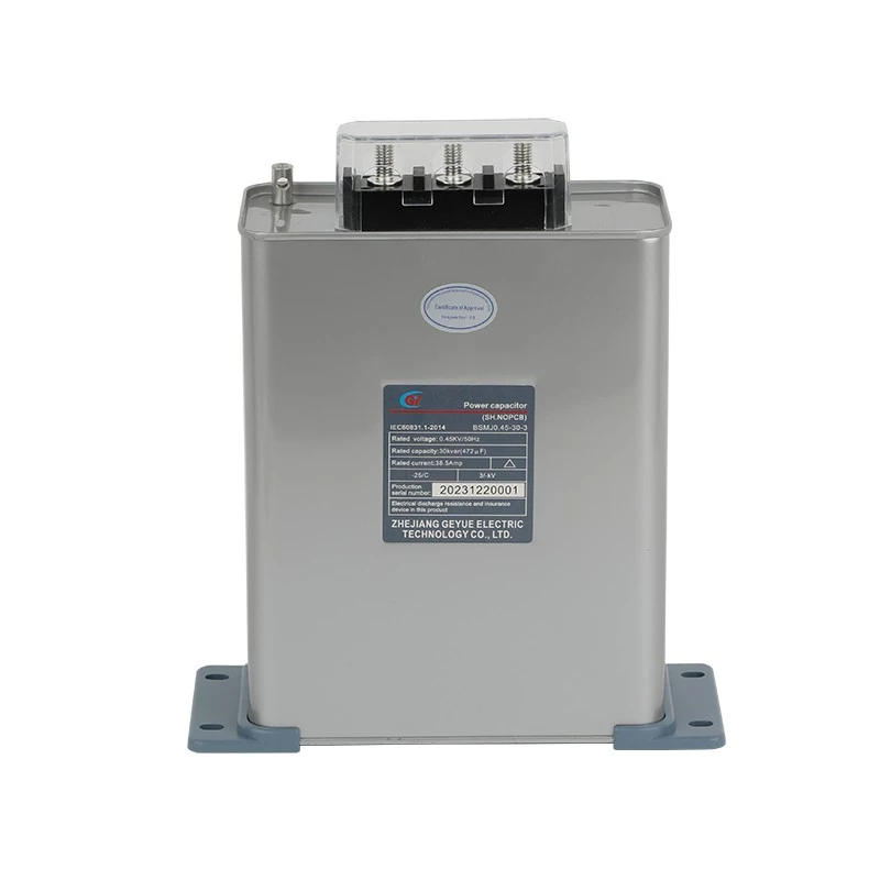 Capacitor de compensação trifásico